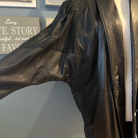 Vintage, Leather jacket - Picture 3 of 5